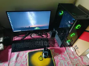 Desktop Computer 256GB AMD Ryzen 5 SSHD+SSD 256GB
