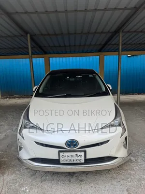 Toyota Prius 2018 Pearl