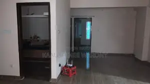 4-bedroom Apartment in Bosila for Sale