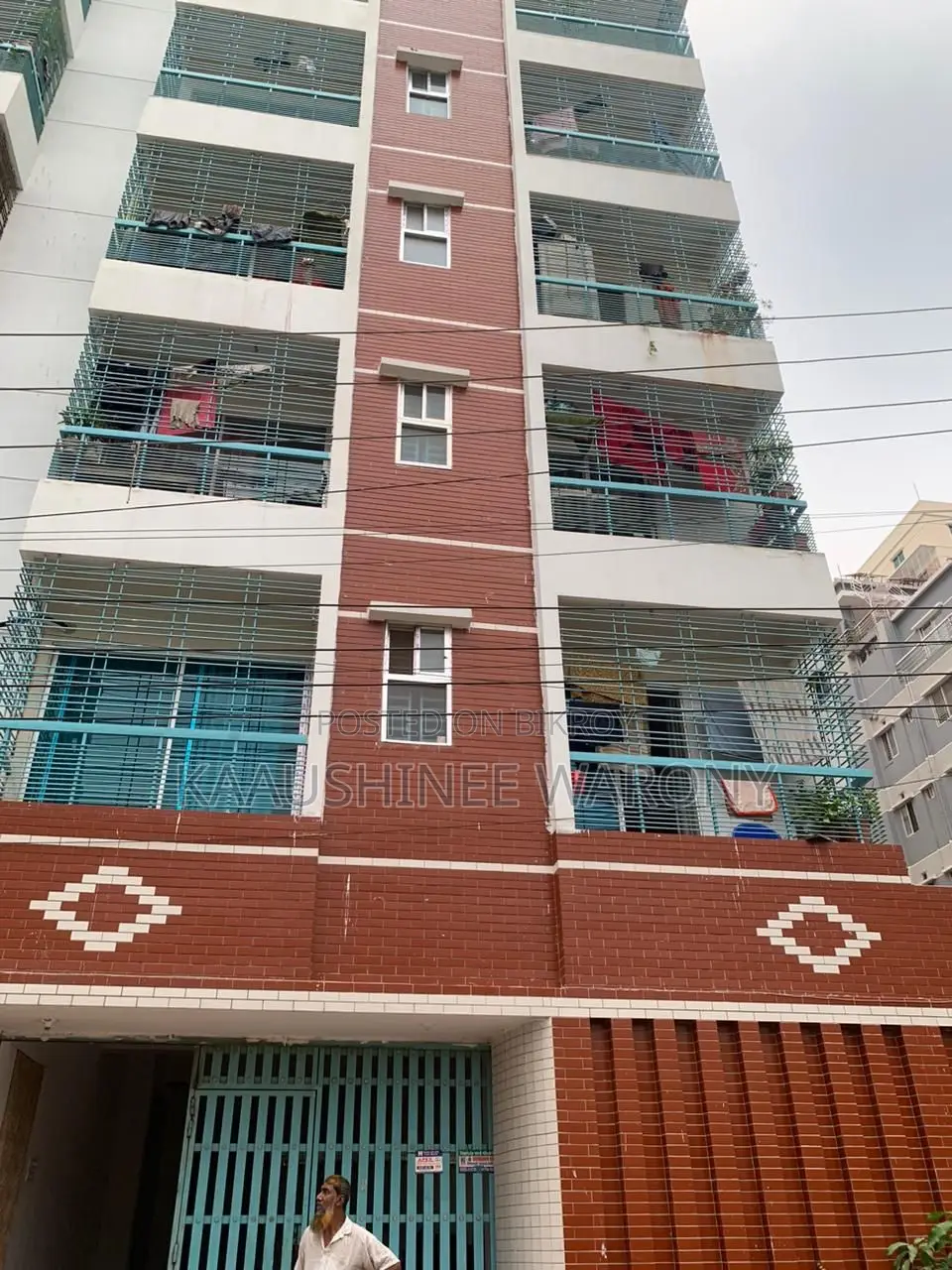 4-bedroom Apartment in Bosila for Sale