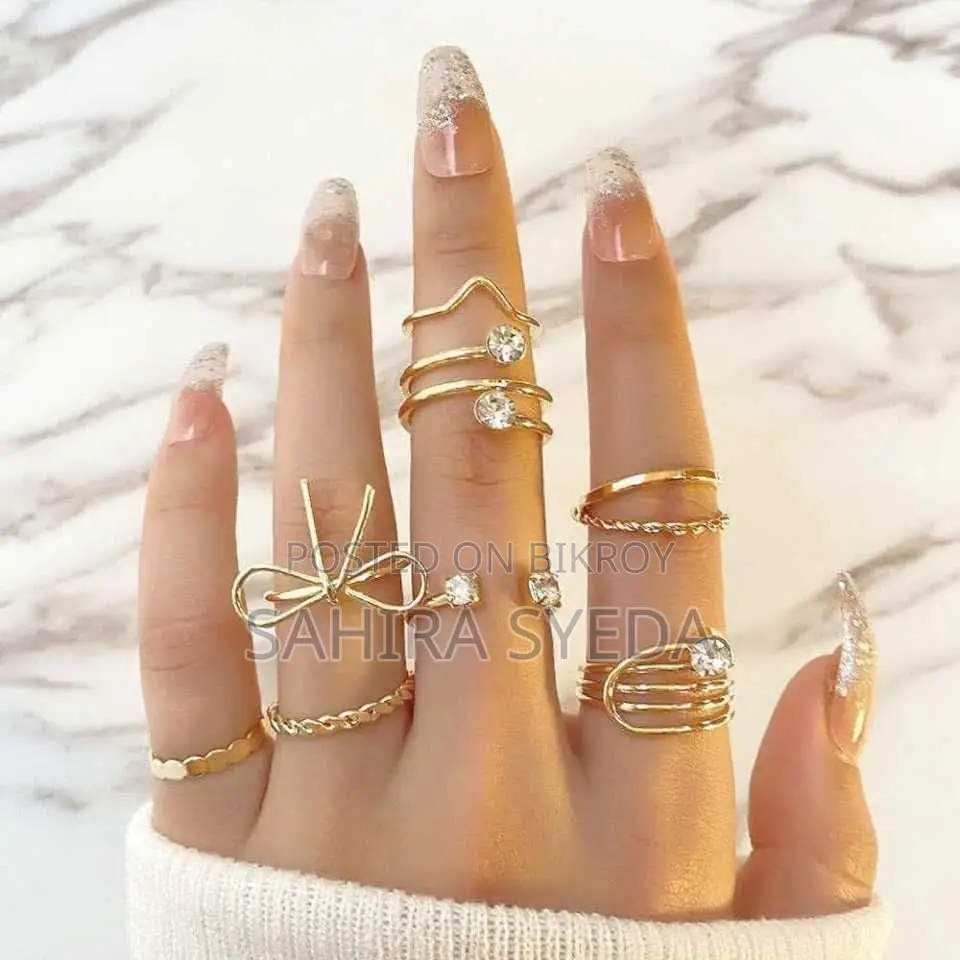 Gold Ring Set 8 Pieces