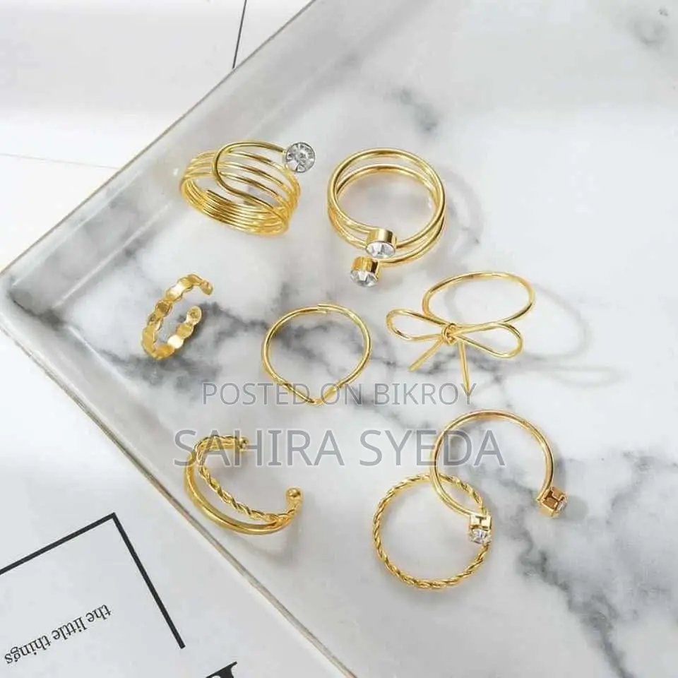 Gold Ring Set 8 Pieces