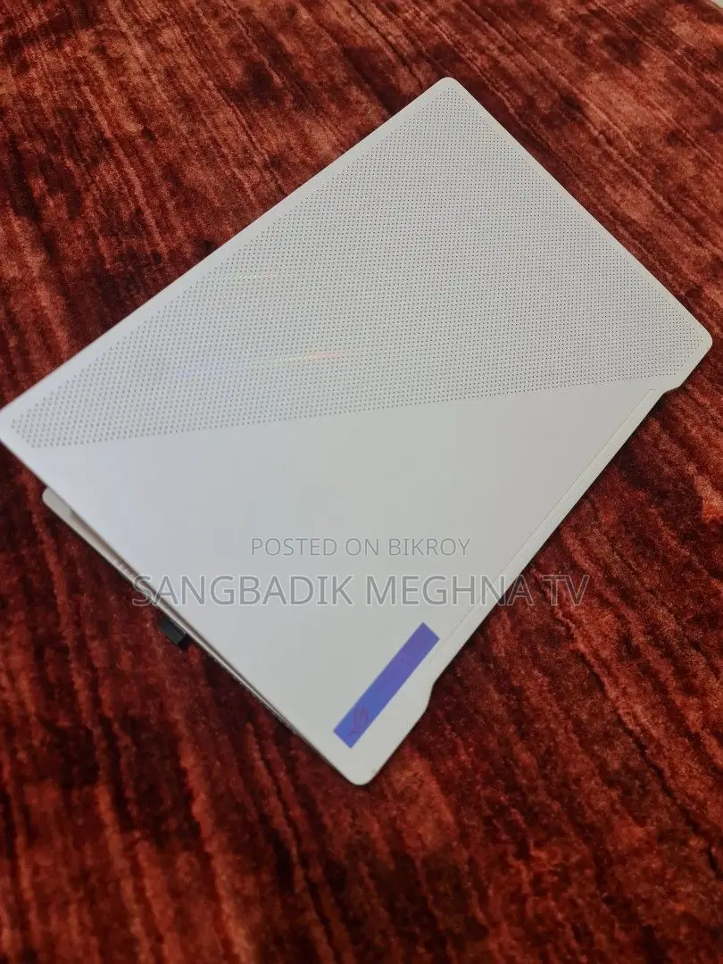 ল্যাপটপ আসুস ৪জিবি ইন্টেল এসএসডি ৫০০জিবি
