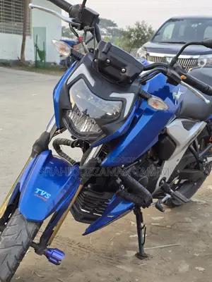 TVS Apache RTR 160 4V 2022 Blue
