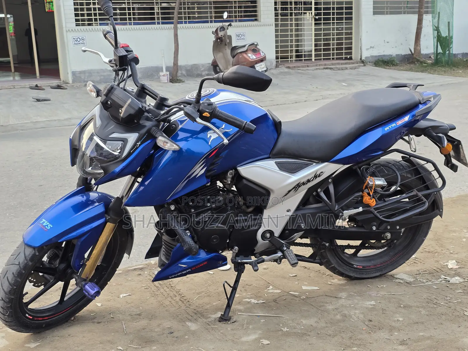 TVS Apache RTR 160 4V 2022 Blue