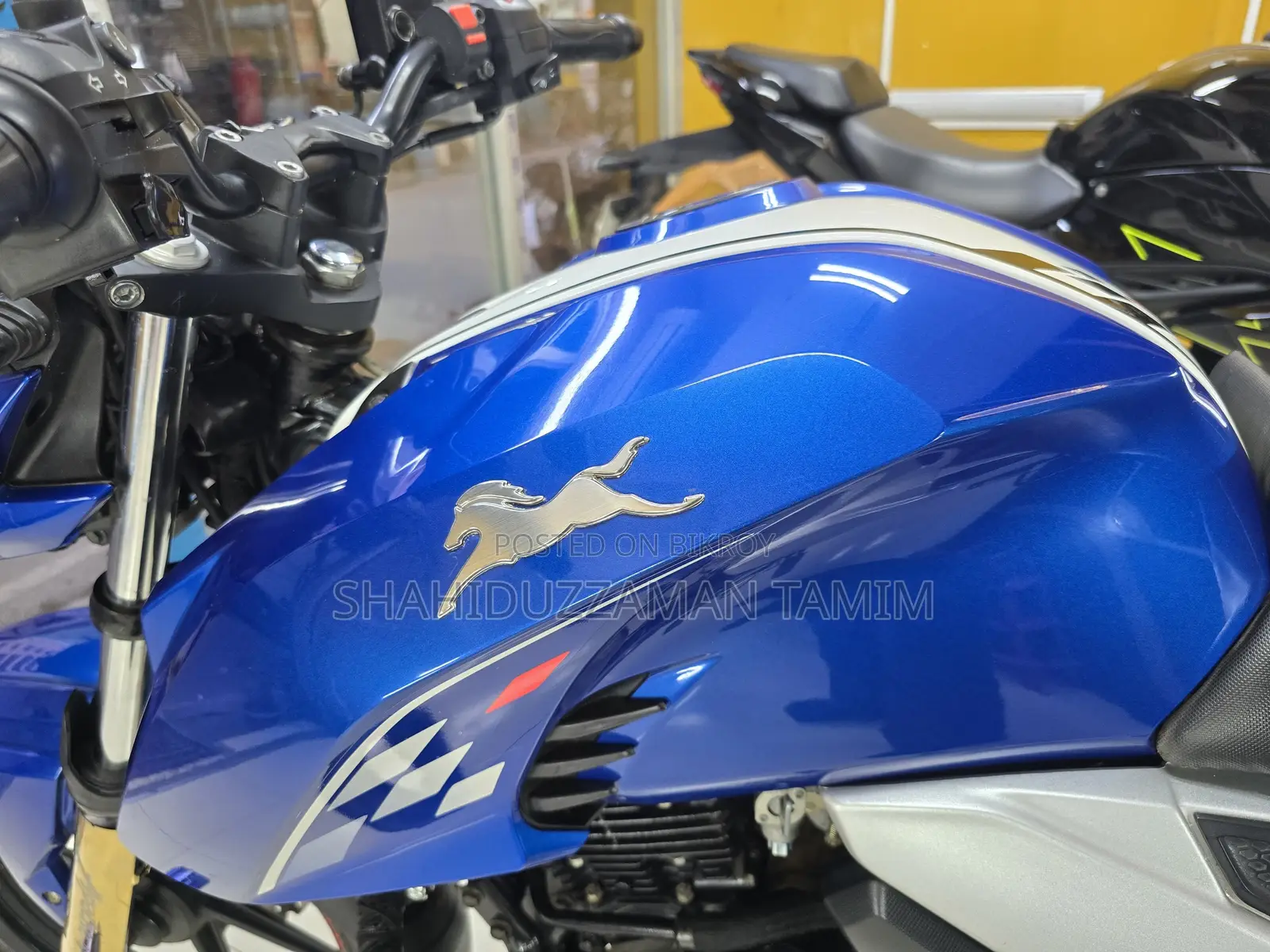 TVS Apache RTR 160 4V 2022 Blue