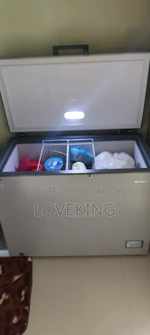 Deep Fridge Sharp