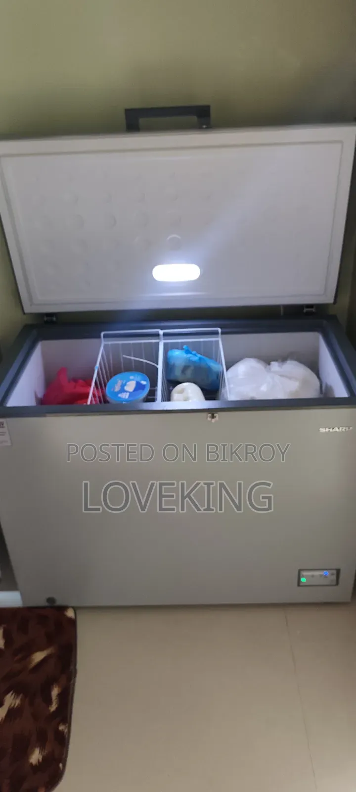 Deep Fridge Sharp