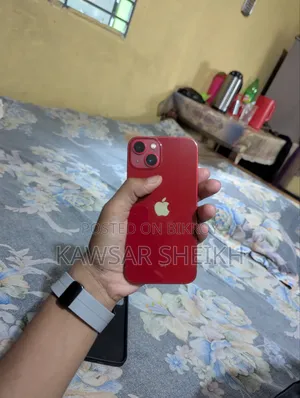 Apple iPhone 13 . (Used)
