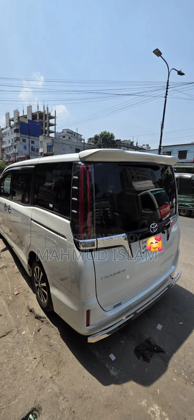 New Toyota Esquire 2.0 FWD (8 seater) 2020 Pearl