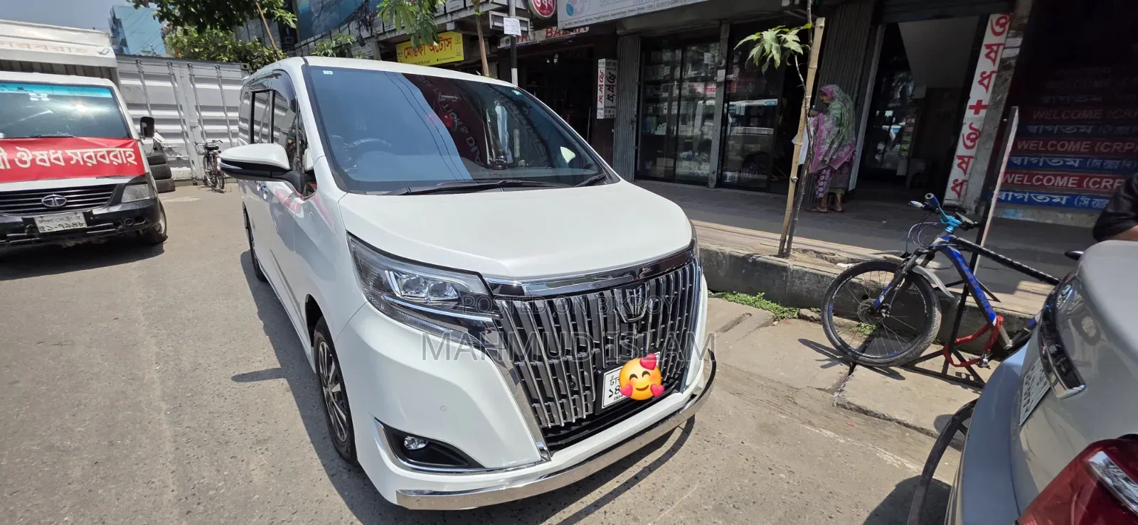 New Toyota Esquire 2.0 FWD (8 seater) 2020 Pearl