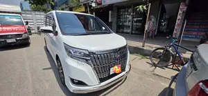 New Toyota Esquire 2.0 FWD (8 seater) 2020 Pearl