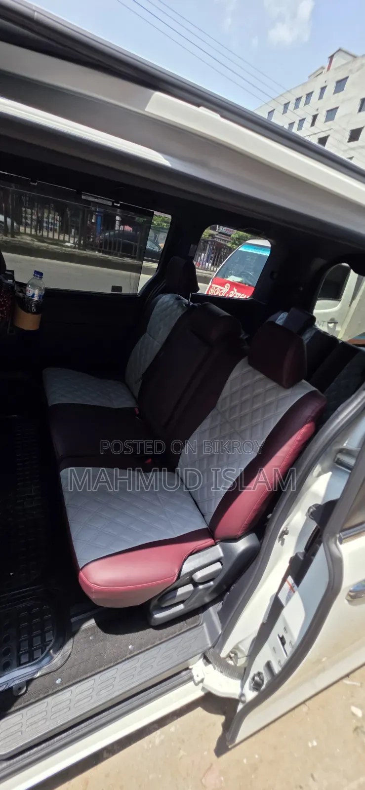 New Toyota Esquire 2.0 FWD (8 seater) 2020 Pearl