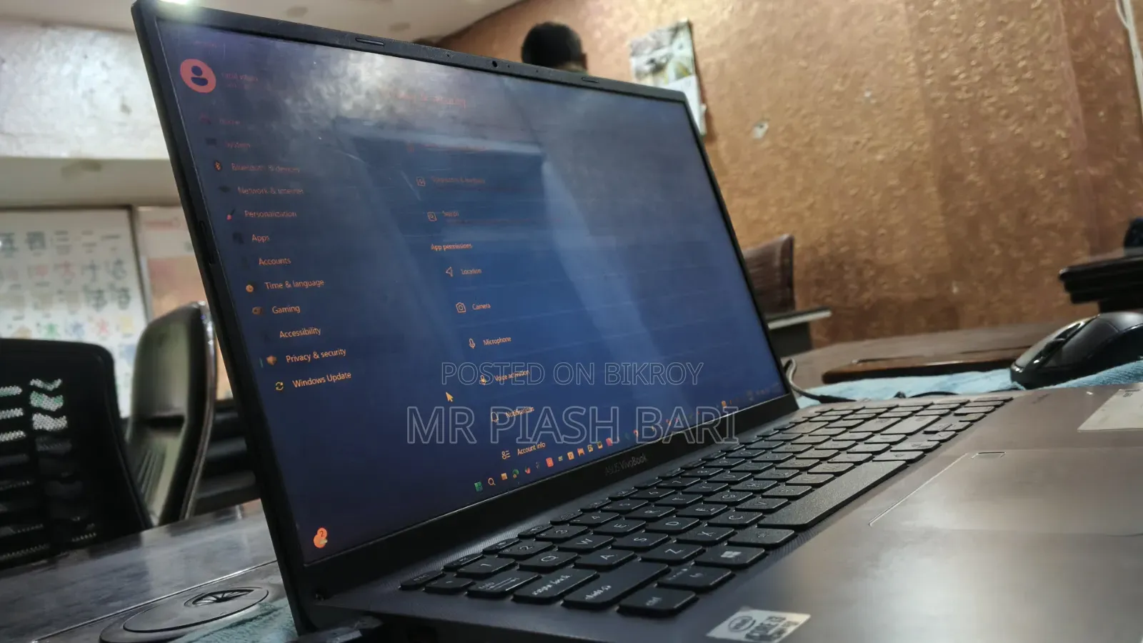 Laptop Asus VivoBook X540SA 8GB Intel Core I3 SSHD+SSD 500GB