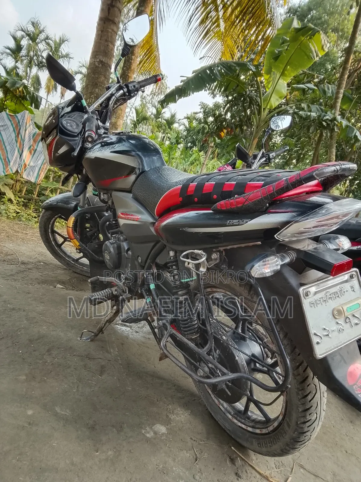 Bajaj Discover 125 2020 Black