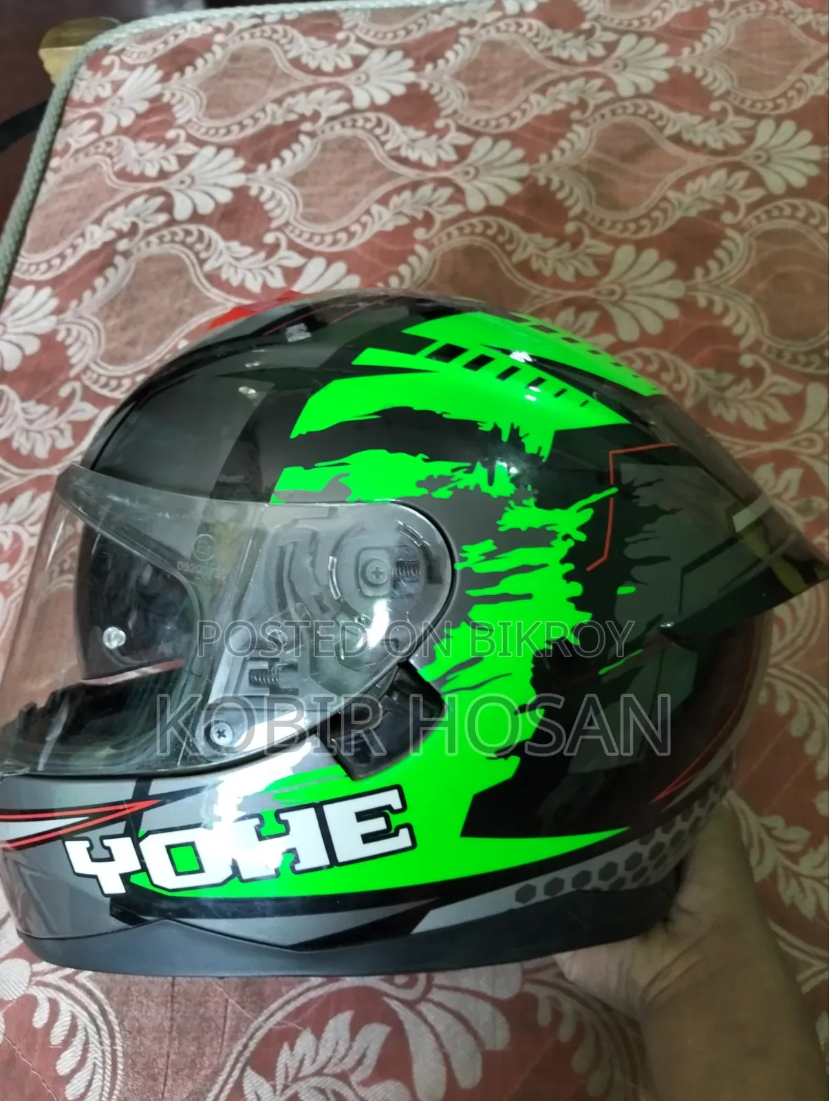 A good quality helmet