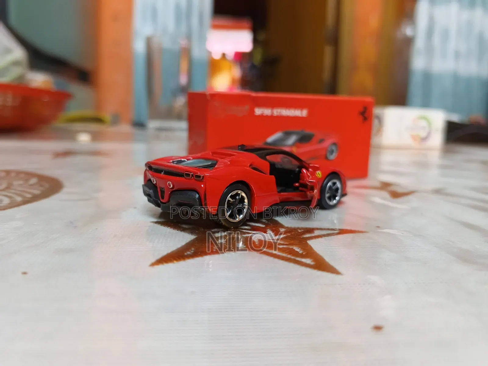 Bburago Ferrari Sf90 Stradule