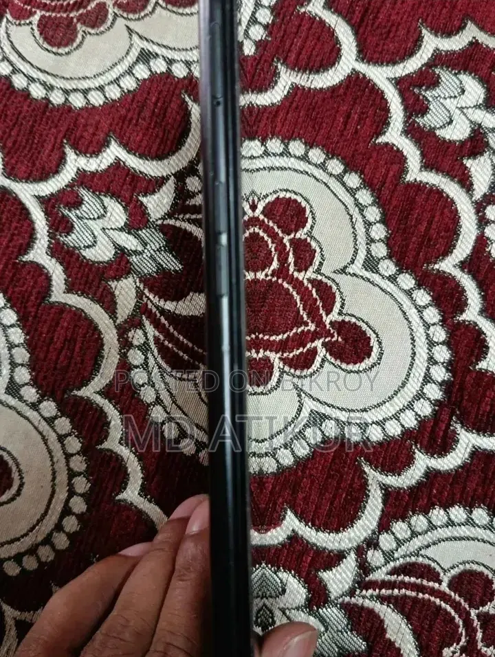 ওপ্পো এ৭৬ ১২৮ জিবি কালো