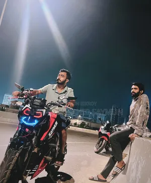 টিভিএস অ্যাপাচি ১৬০ ৪ভি ২০২১ রেড