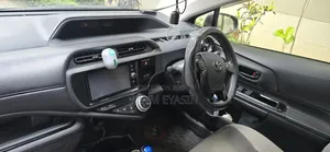 Toyota Aqua 2017 Blue