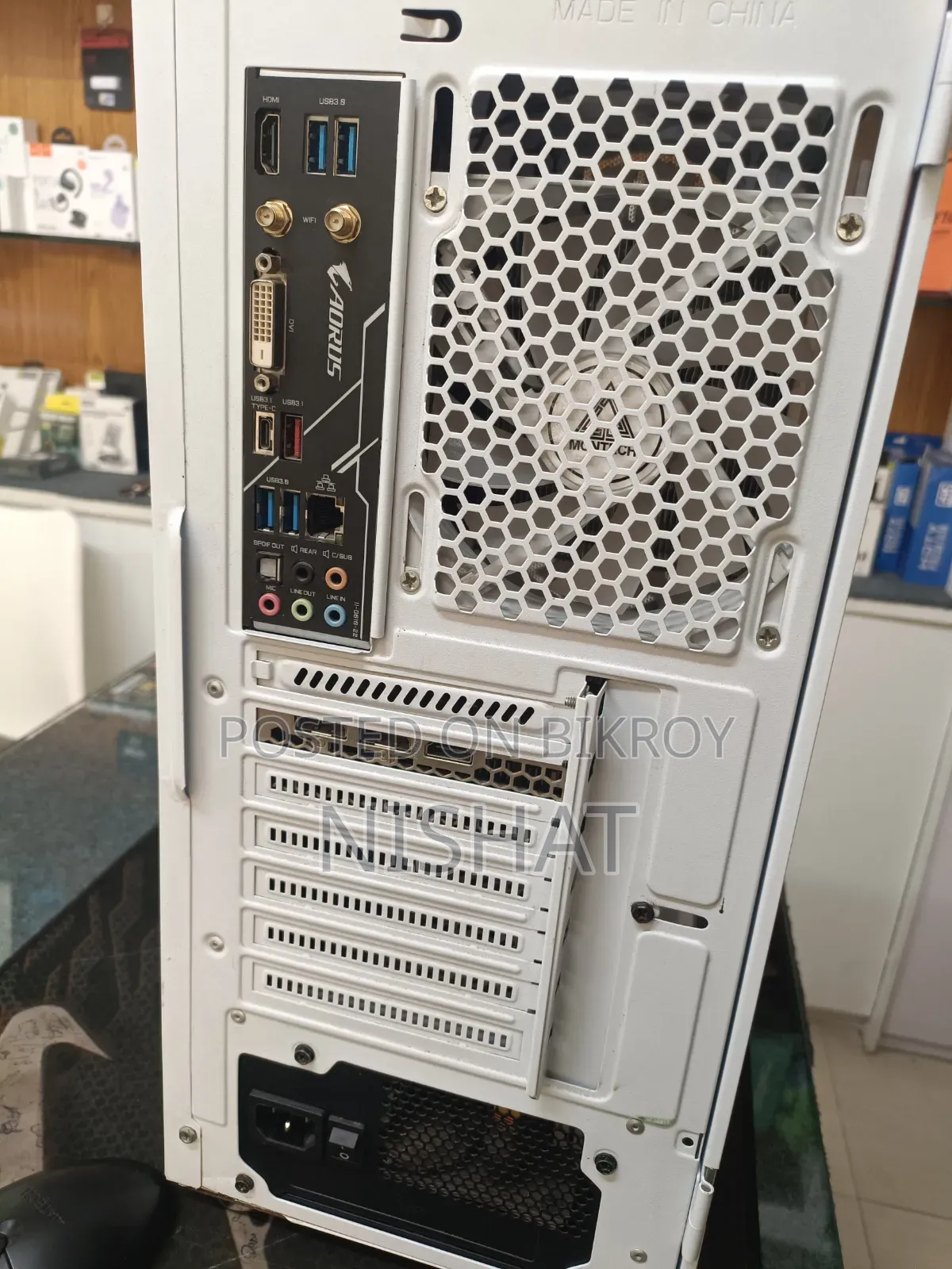 Desktop Computer 8GB AMD Ryzen 5 SSD 256GB