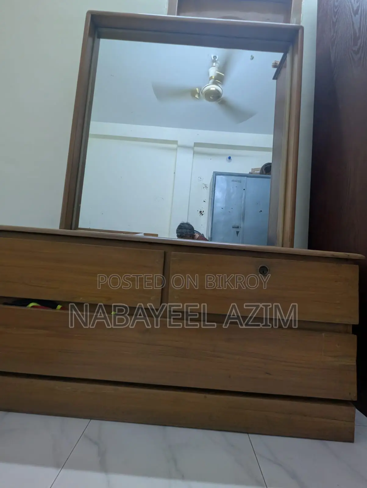 ড্রেসিং টেবিল (সেগুন কাঠের)