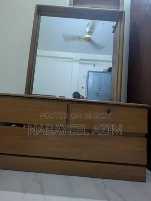 ড্রেসিং টেবিল (সেগুন কাঠের)