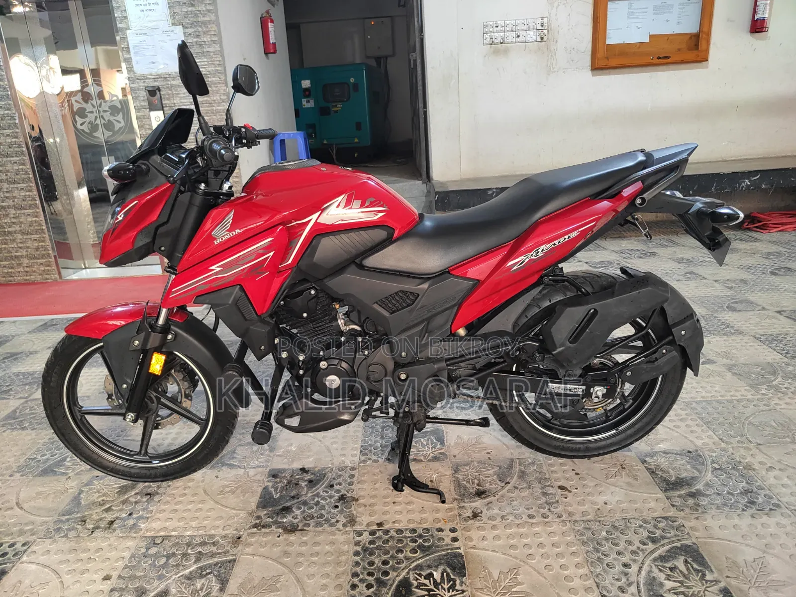 Honda 2025 Red