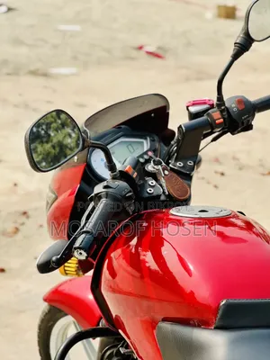 Bajaj Pulsar 150 2014 Red