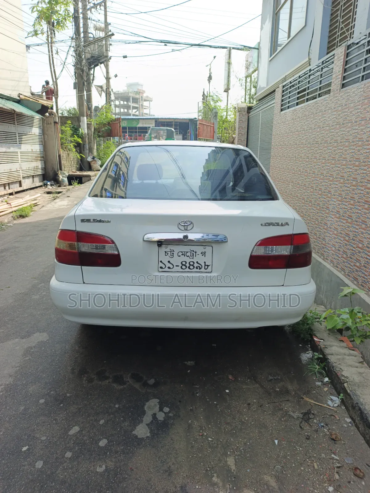 Toyota Corolla II 1998 White