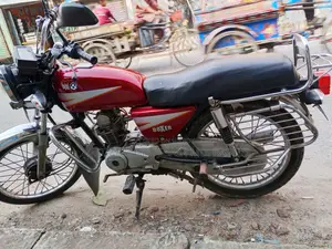 Bajaj Boxer 100 2012 Red