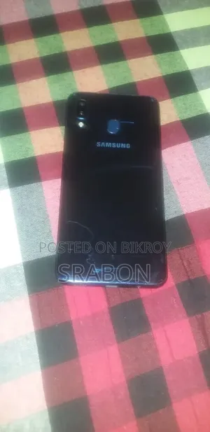 Samsung Galaxy A20 32 GB Blue
