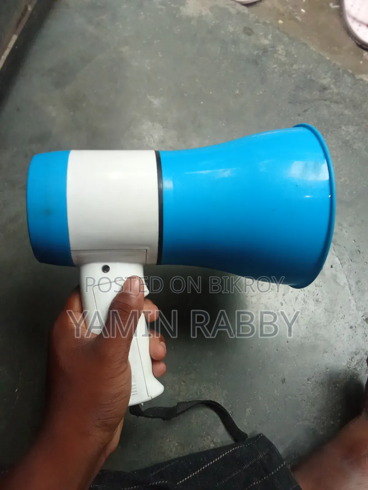 ​Bluetooth Rechargeable Hand Megaphone / Mic