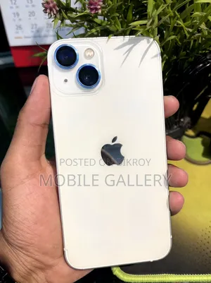 Apple iPhone 13 128 GB White