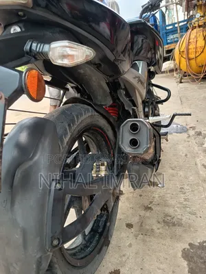 TVS Apache RTR 160 2v Refresh X-Connect 2021 Black