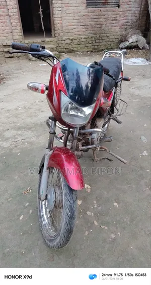 Bajaj CT 100 2009 Red