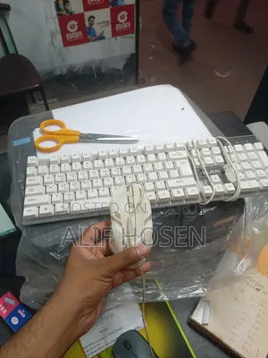 Desktop Computer Gigabyte GB-BPCE-3350 4GB AMD Ryzen 5 SSD 256GB