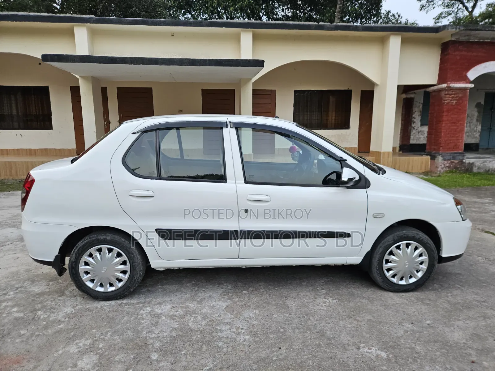 Tata Indigo 2018 White