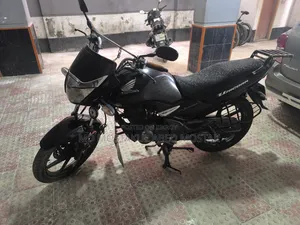 হোন্ডা ২০০৯ কালো