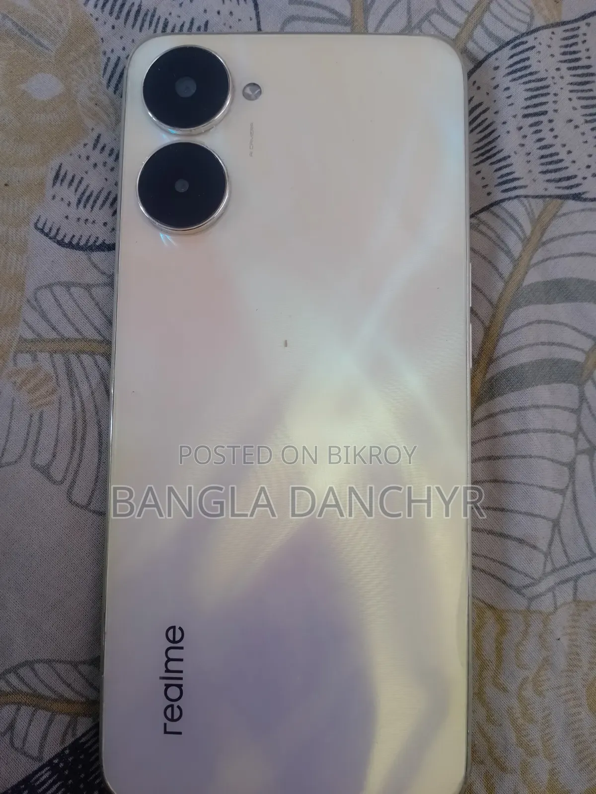 Realme V30 128 GB Rose Gold