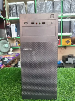 Desktop Computer 4GB RAM 512GB HDD