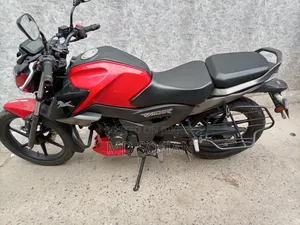 TVS Raider 125 2022 Red