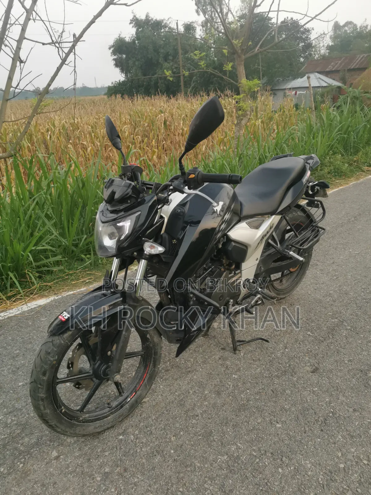 TVS Apache 160 4V 2020 Black