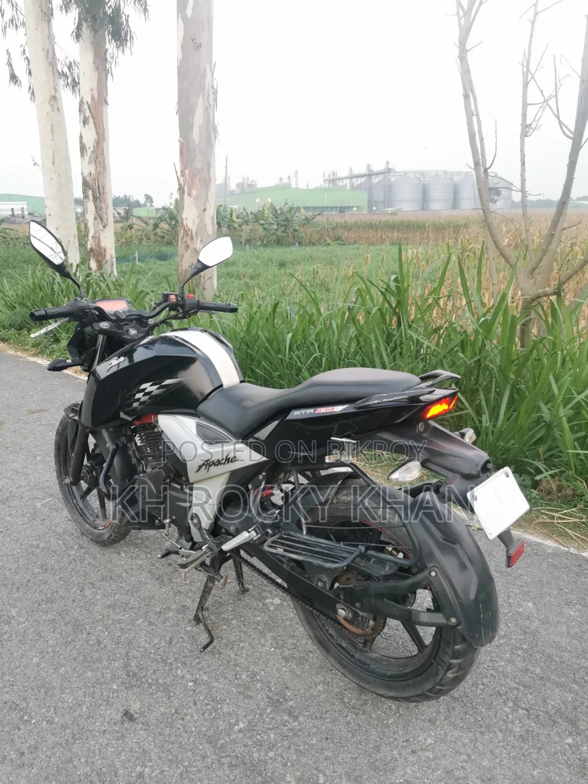 TVS Apache 160 4V 2020 Black