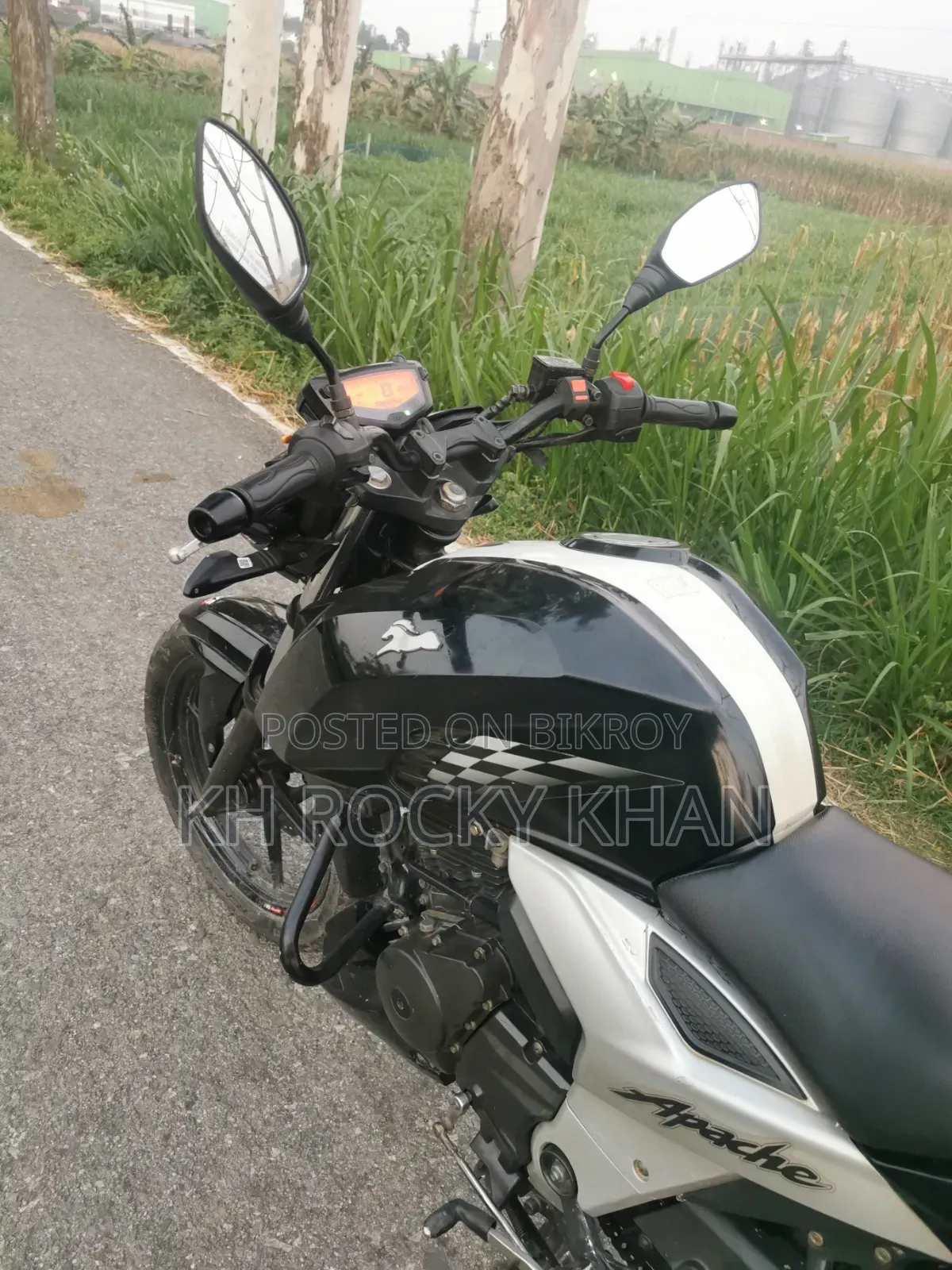 TVS Apache 160 4V 2020 Black