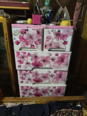ওয়ারড্রব বিক্রি
