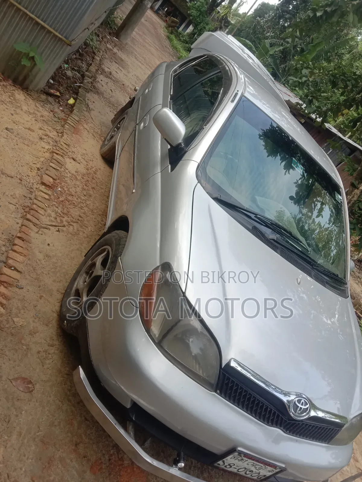 Toyota Platz 1.0 Front-Wheel Drive 2000 Silver