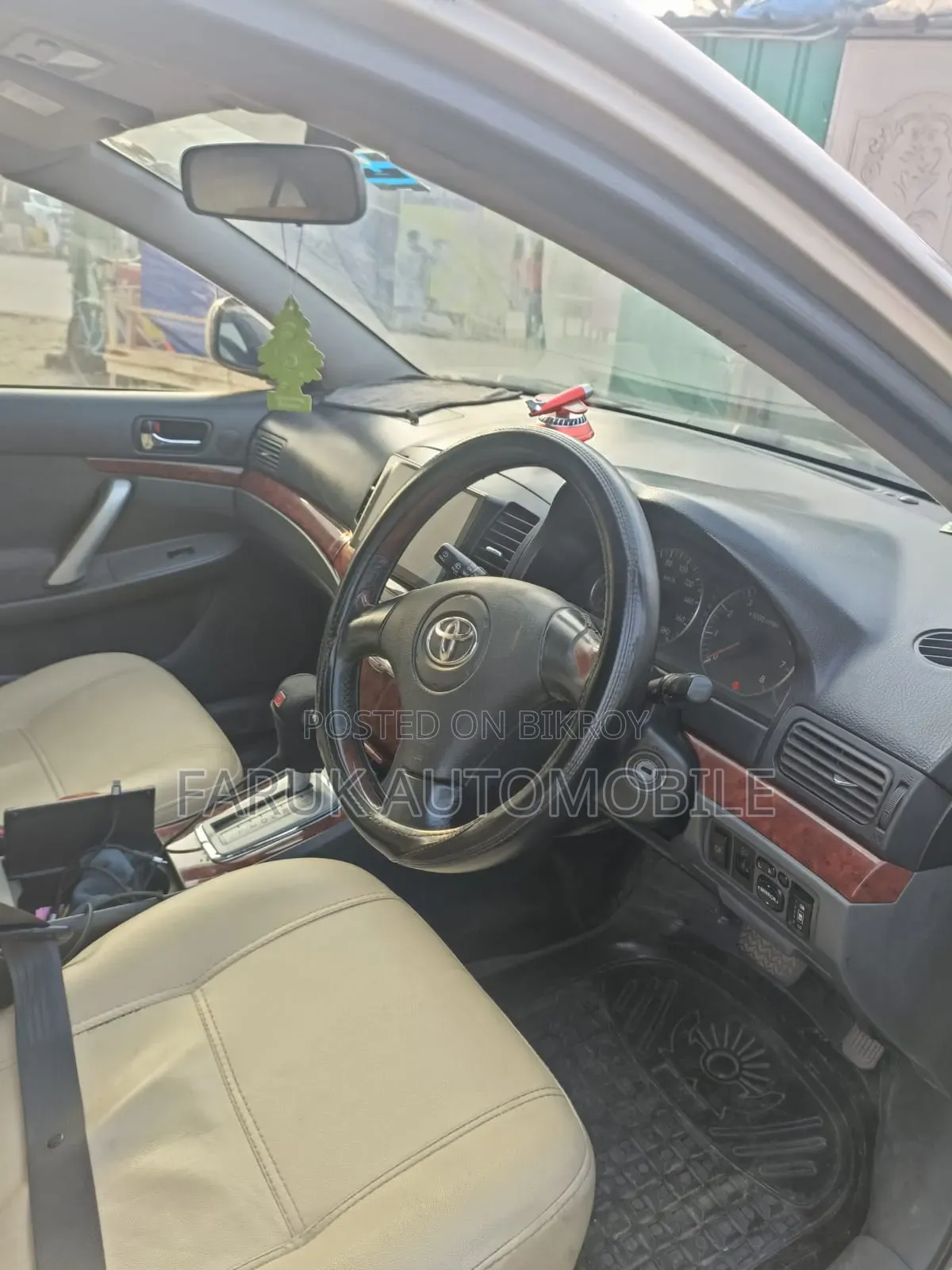 Toyota Premio 1.5 Front-Wheel Drive 2005 Gold