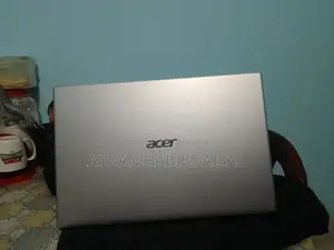 Laptop Acer Aspire 3 8GB Intel Core I3 HDD+SSD 128GB