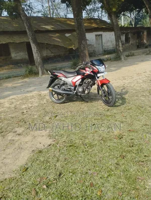 TVS Stryker 125 2018 Red